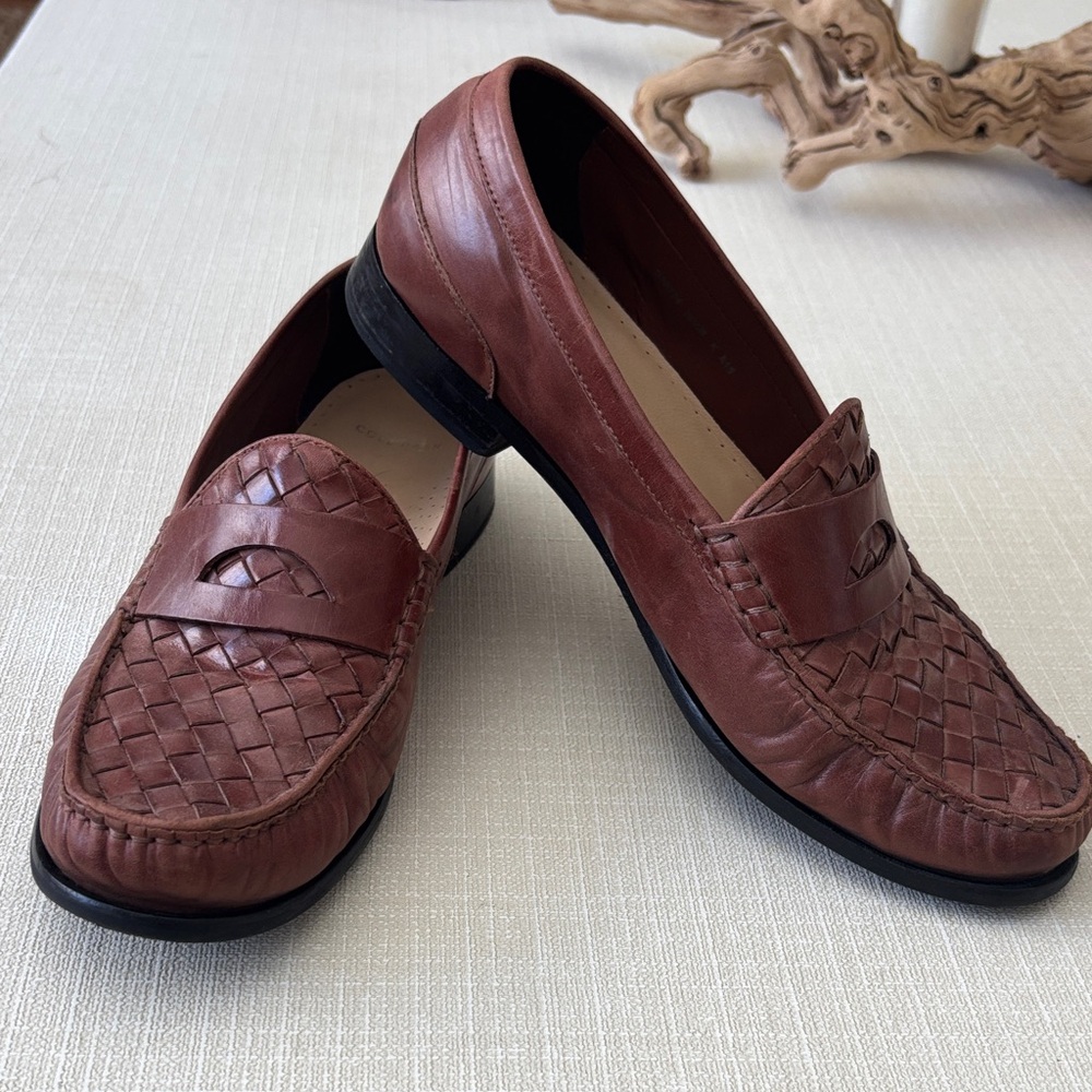 COLE HAAN  Women’s Brown Loafers